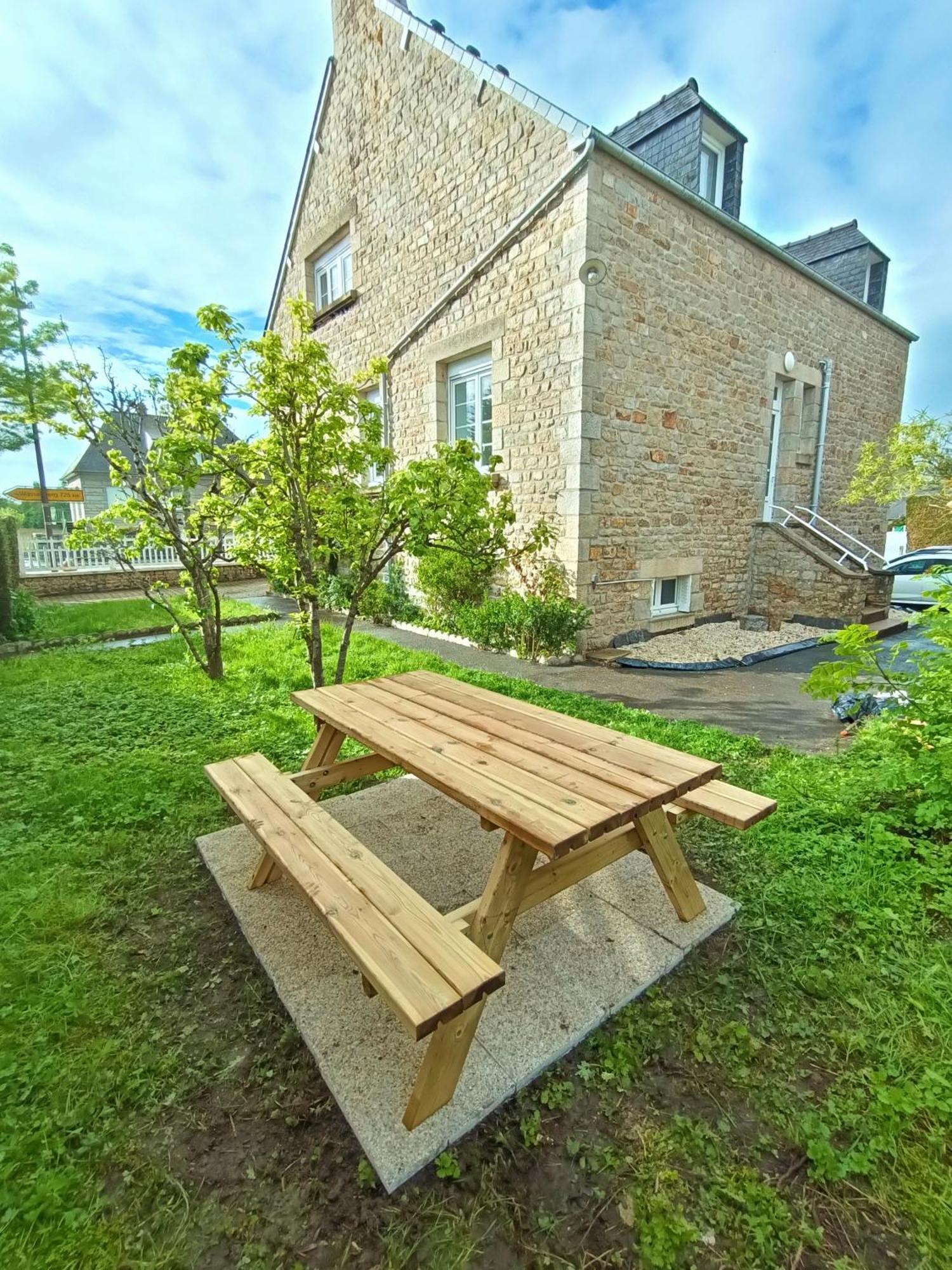 Esprit Cabane En Bord De Mer ! Pontorson Exteriér fotografie